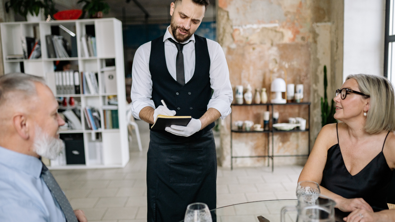 Requesting Recommendations from the Waiter