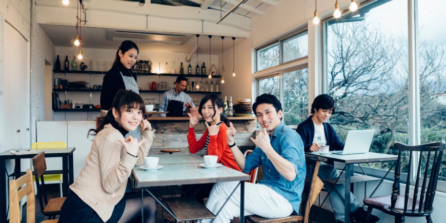 माइक्रोइन्फ्लुएंसर्स और सोशल ट्रेडिंग ऐप्स: क्या यह निवेश का नया ट्रेंड है?