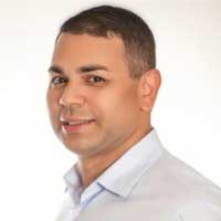 Photo of Luis Torres