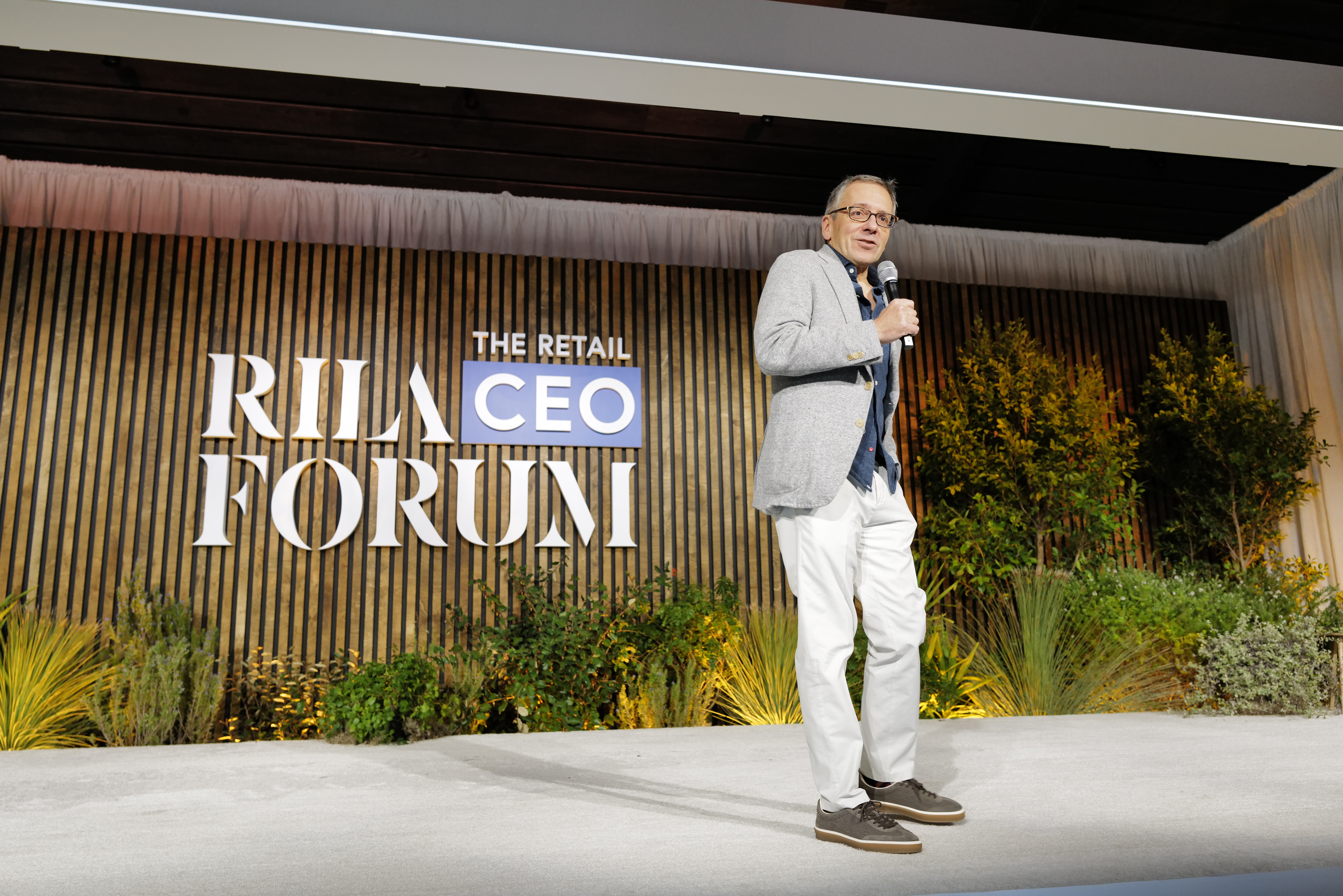 Retail CEO Forum 2027