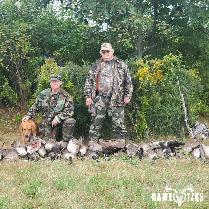 waterfowl harvest by Reddog Guide Service