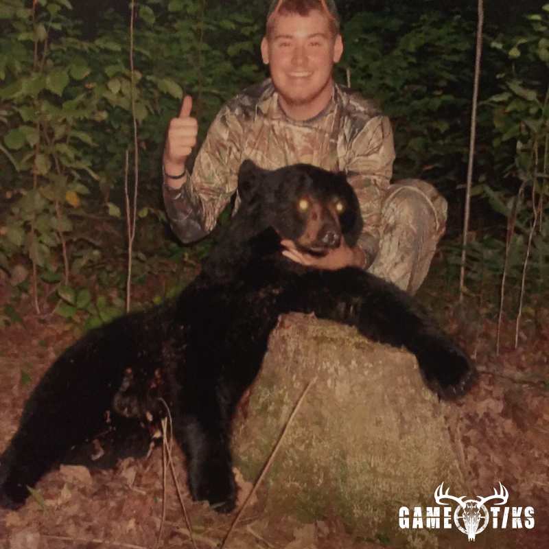 bear harvest by Dustin Howes