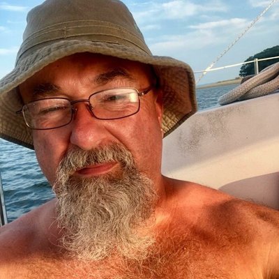Robert Mills profile