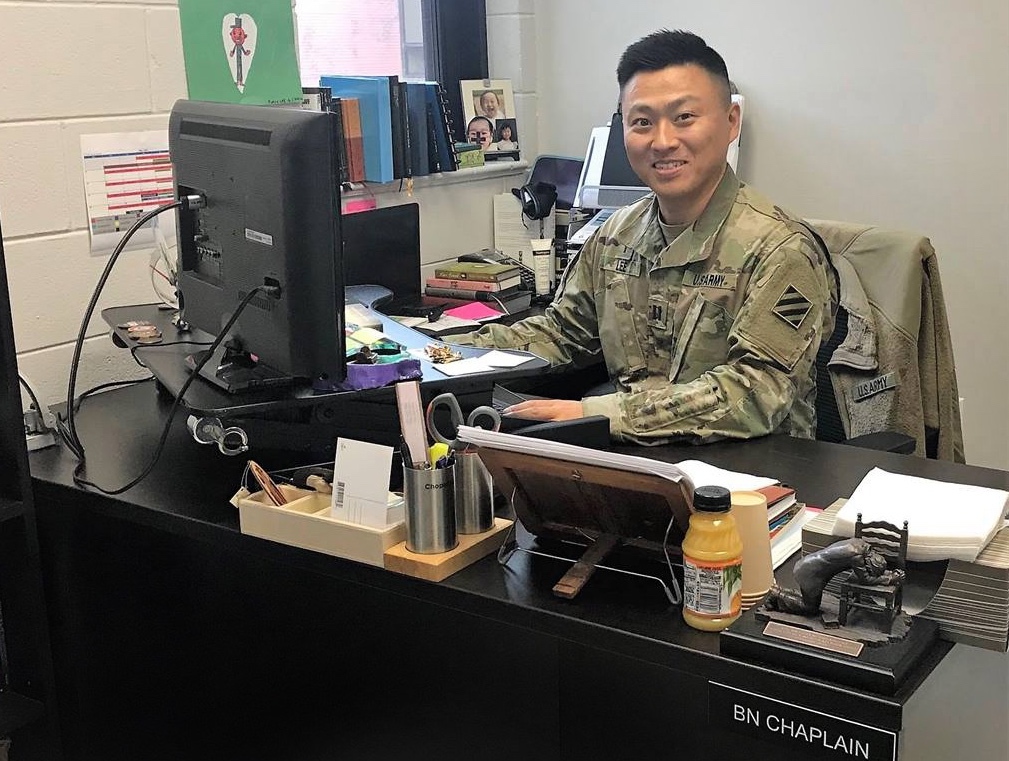 2021 059 korean army chaplain 1 rev lee 1200x800cropped