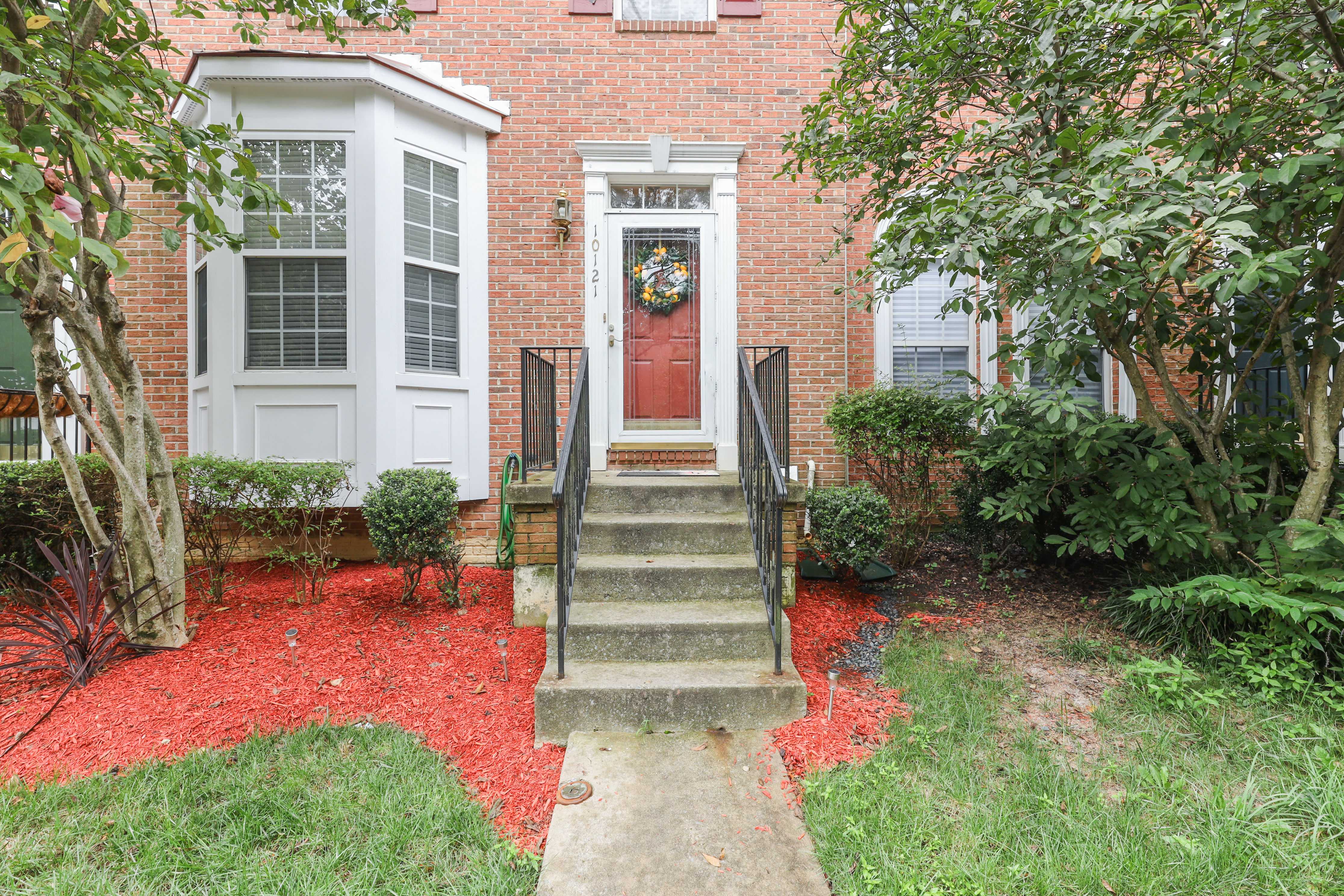 10121 Tulip Tree Drive