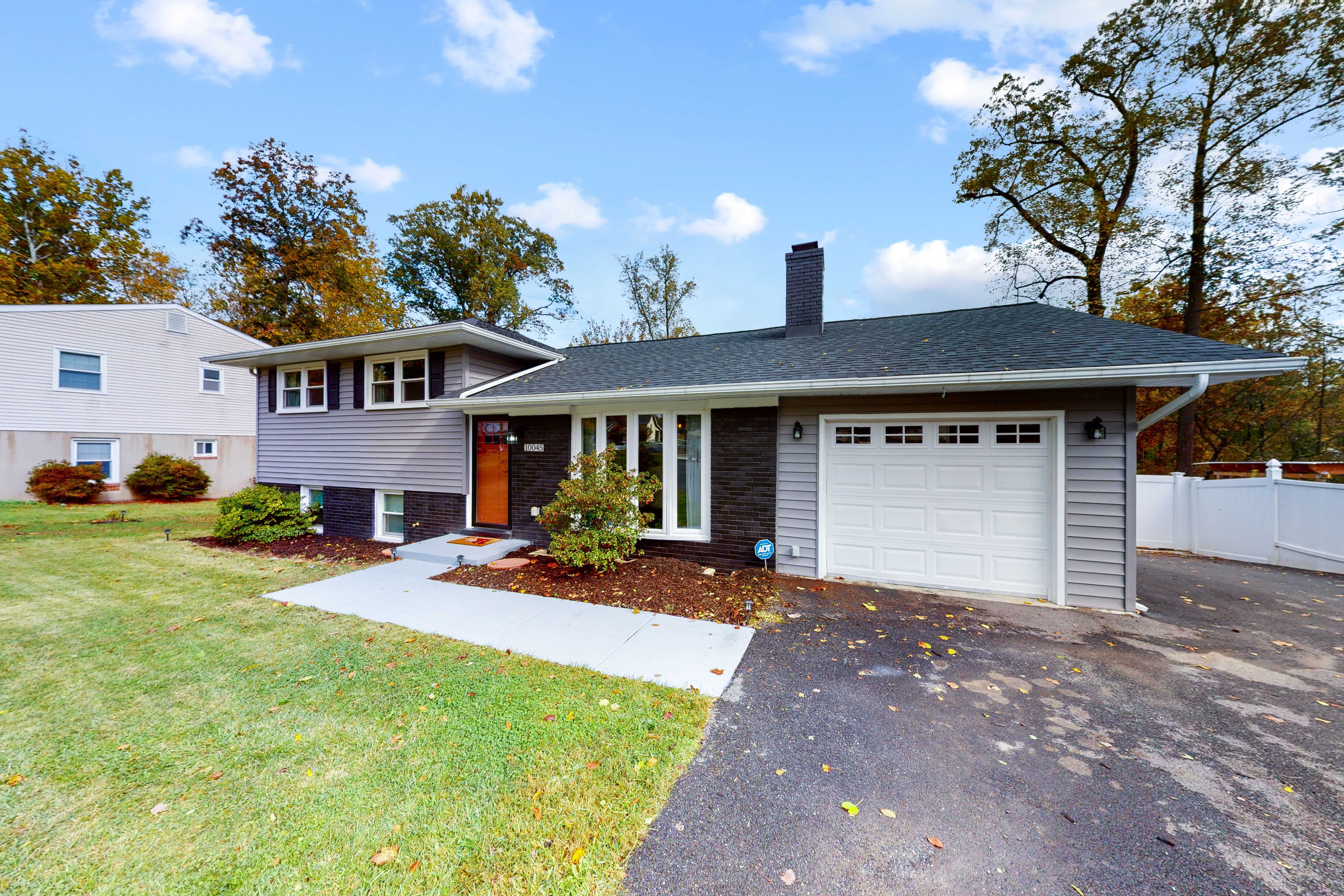 10045 Guilford Road