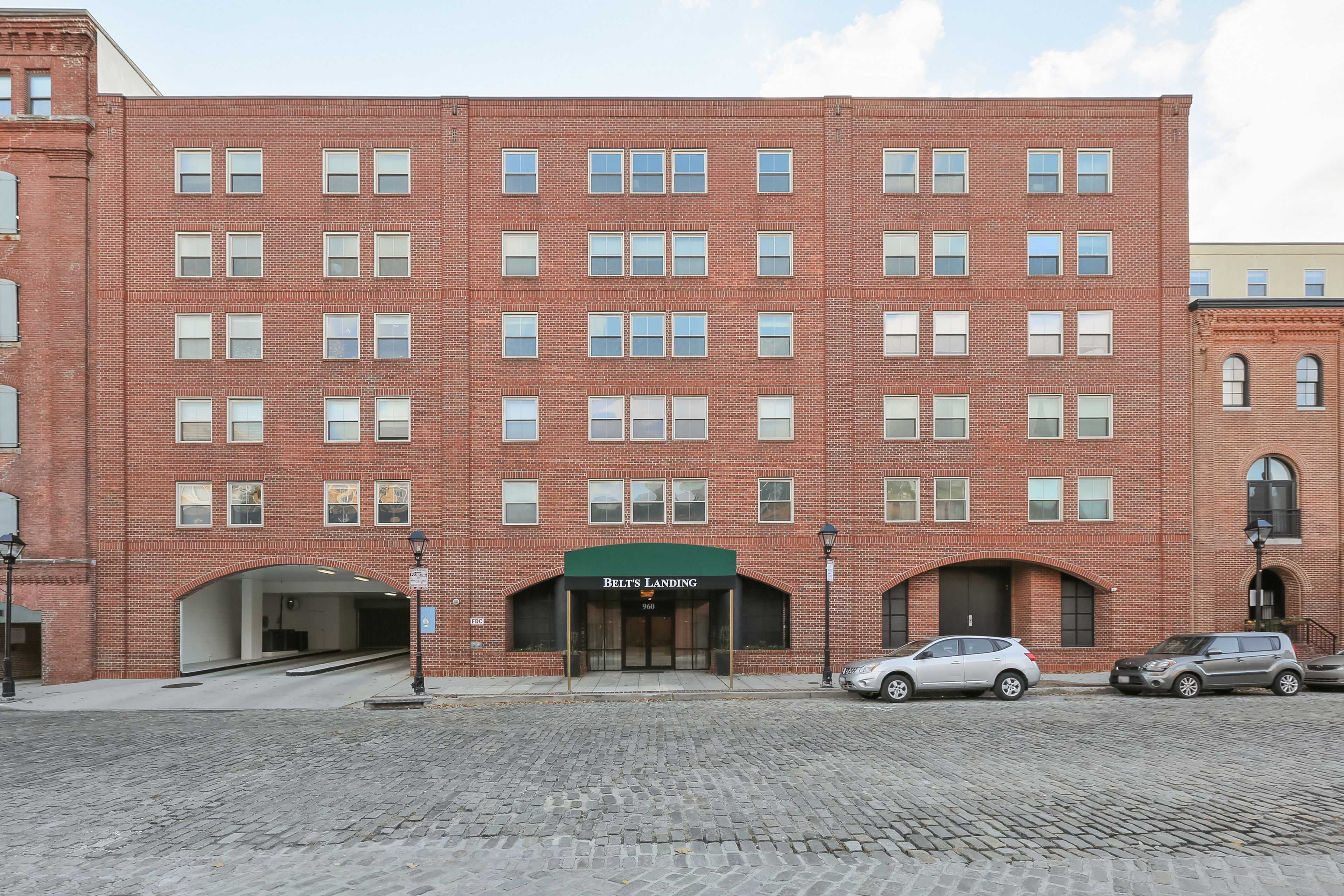 960 Fell Street | Unit 402