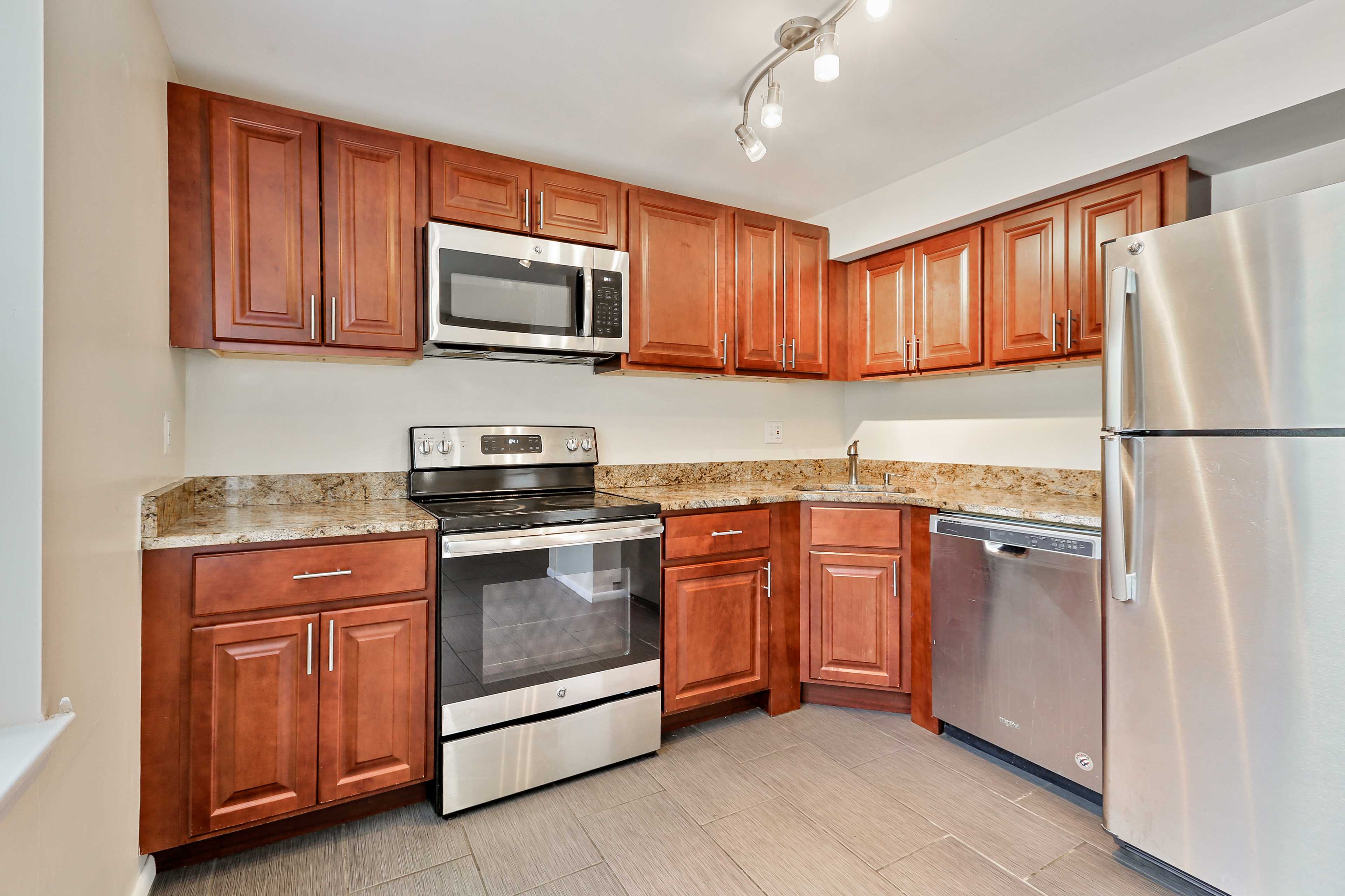 256 Glenda Court