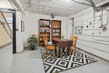 Community Library Space