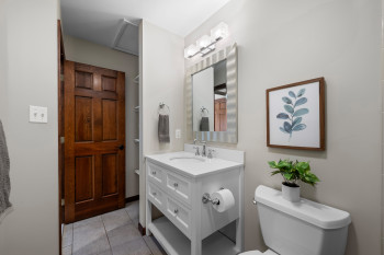 2nd Floor Hall Bath