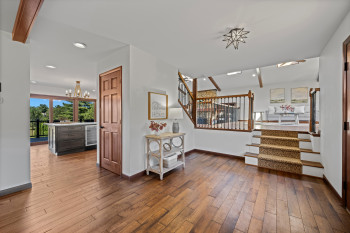 Foyer(Dining Room to Left)