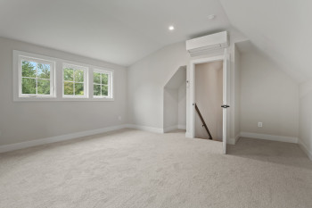 Upper Bonus Room Alternate View
