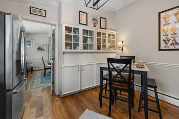 Breakfast area