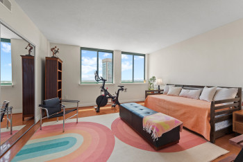Bedroom 2 with harbor views
