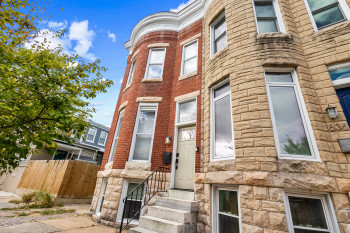 838 Wellington Street