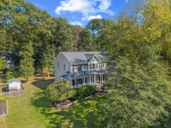 6 Sunset Drive