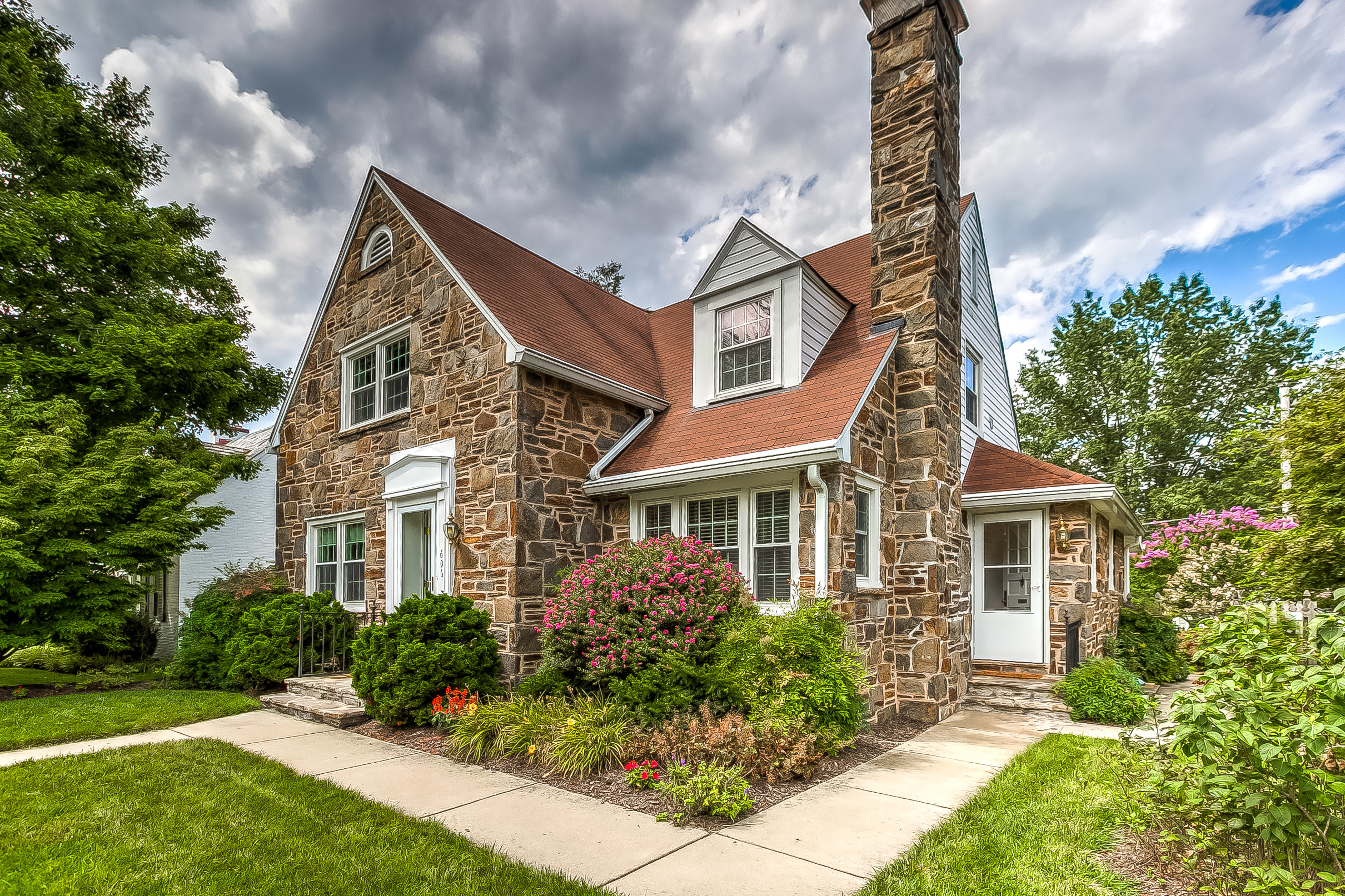 606 Sussex Road