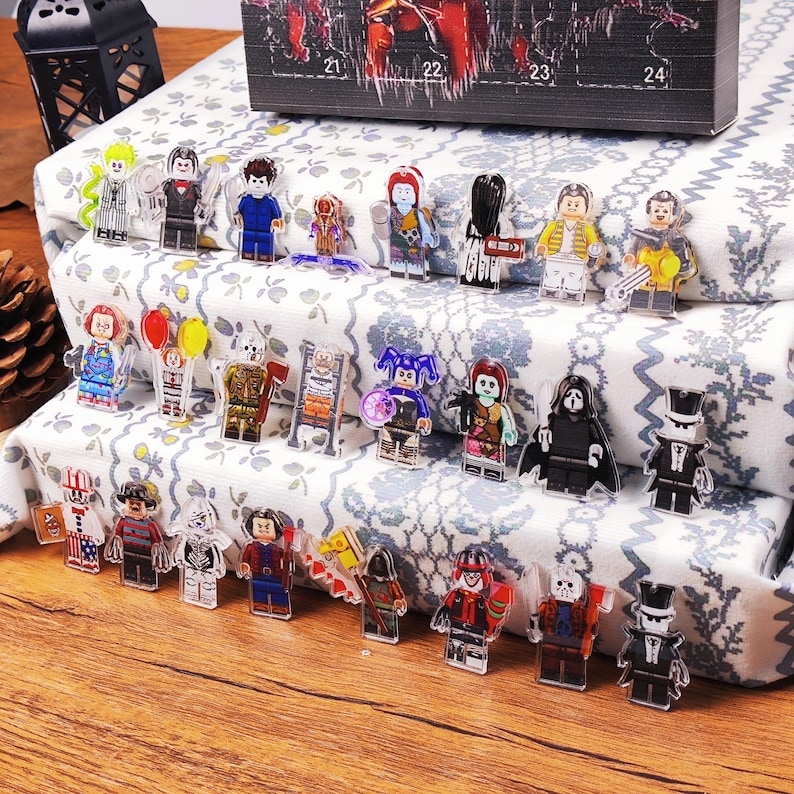 Horror Movie 2D Advent Calendar 2025 Slasher Villains Christmas Countdown - Media 4