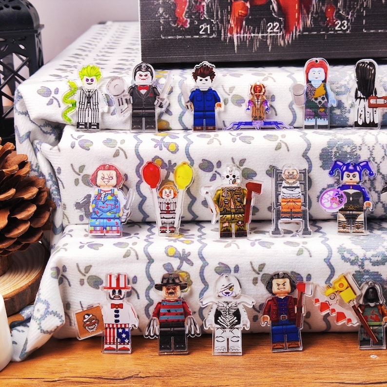 Horror Movie 2D Advent Calendar 2025 Slasher Villains Christmas Countdown - Media 5