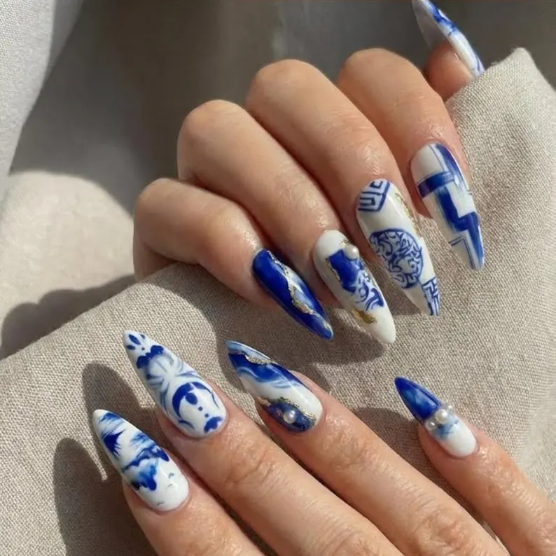 Hand-Painted Press On Nails, Blue White Porcelain, Gold Pearls - Media 3
