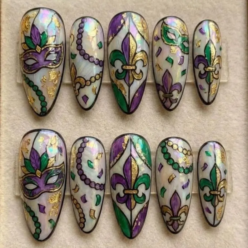 Handmade Mardi Gras Press On Nails, Gold Fleur de Lis, Masquerade Mask - Media 2