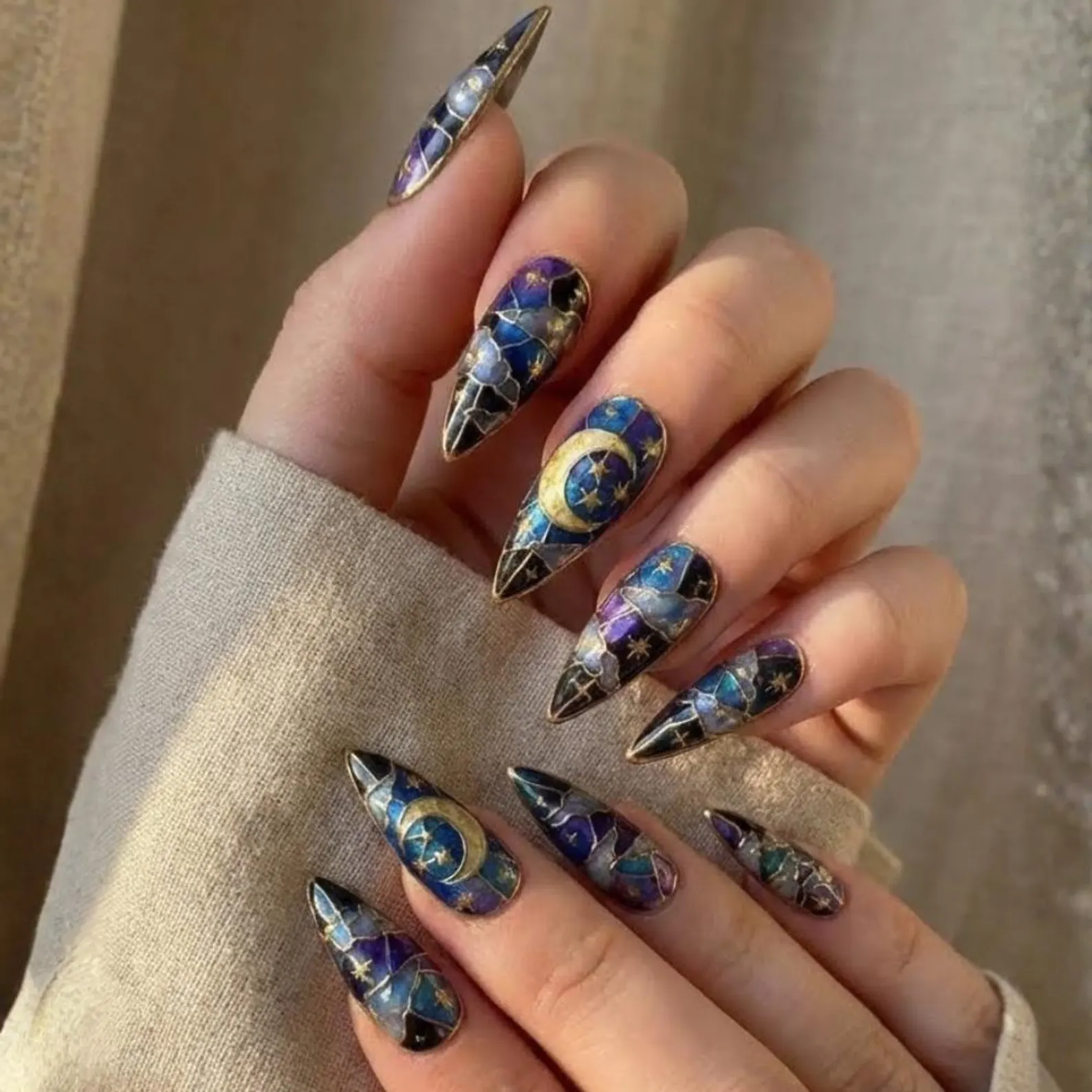 Stained Glass Moon and Stars Press On Nails, 3D Gold Mosaic Galaxy Art - Media 3