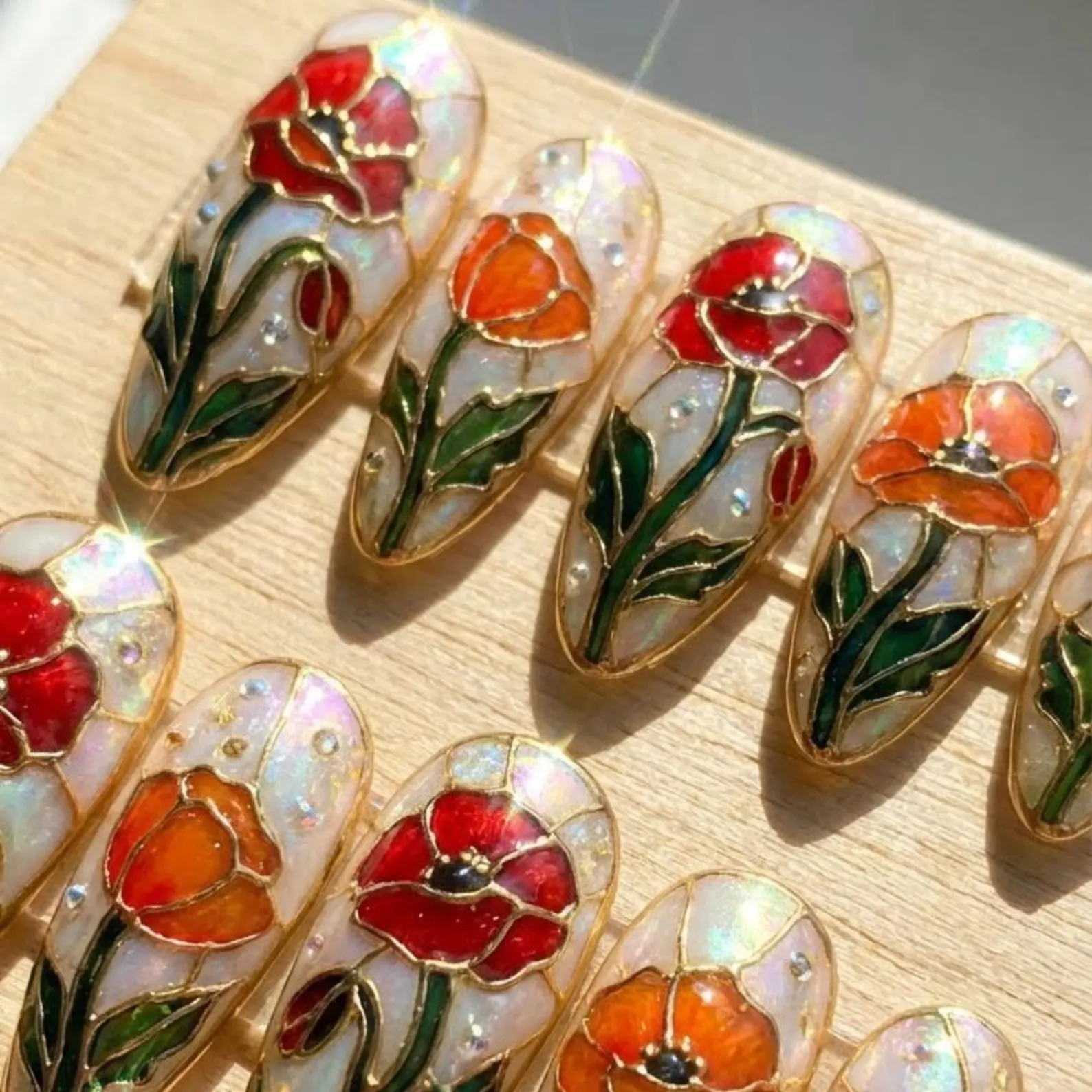 Stained Glass Poppy Press On Nails, 3D Gold Mosaic Floral Art - Media 3