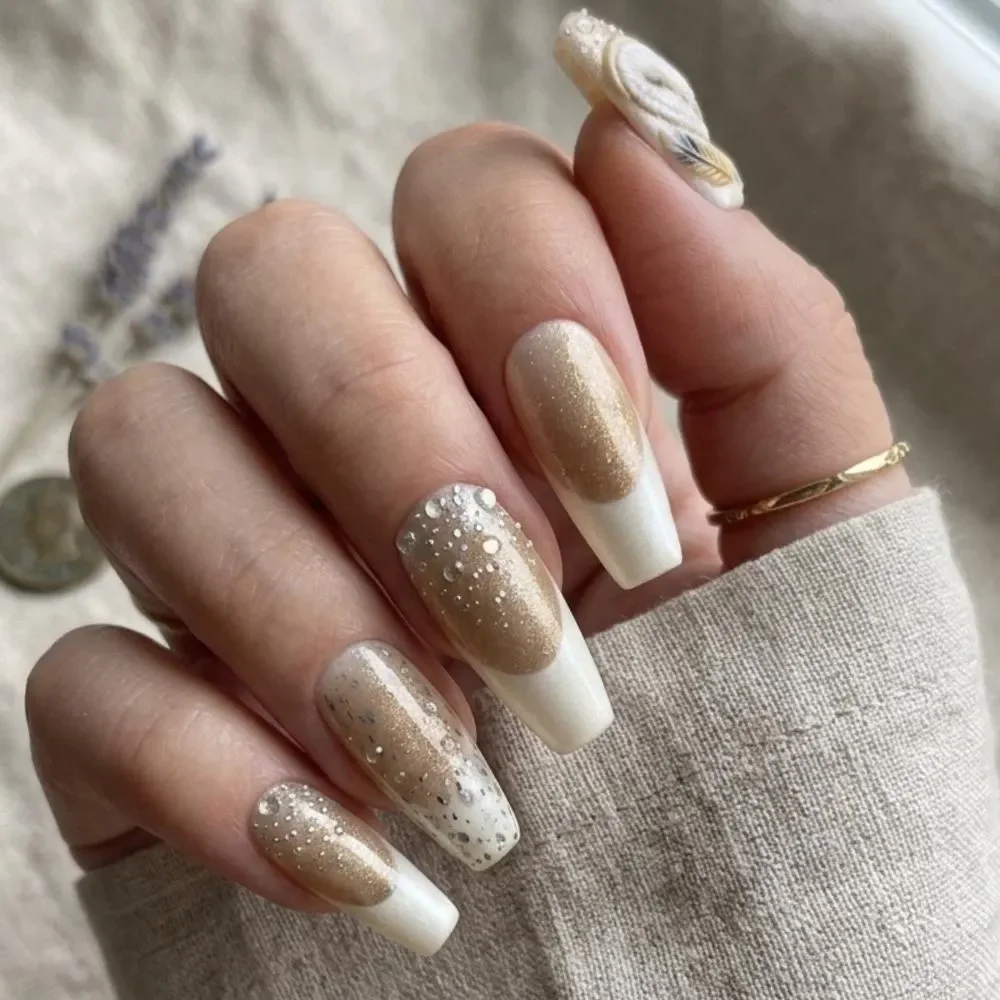 press on nails, custom press on nails, fake nails, Nails Art, stained glass nails, gold press on nails, 3d press on nails, luxury press on nails, handmade press on nails