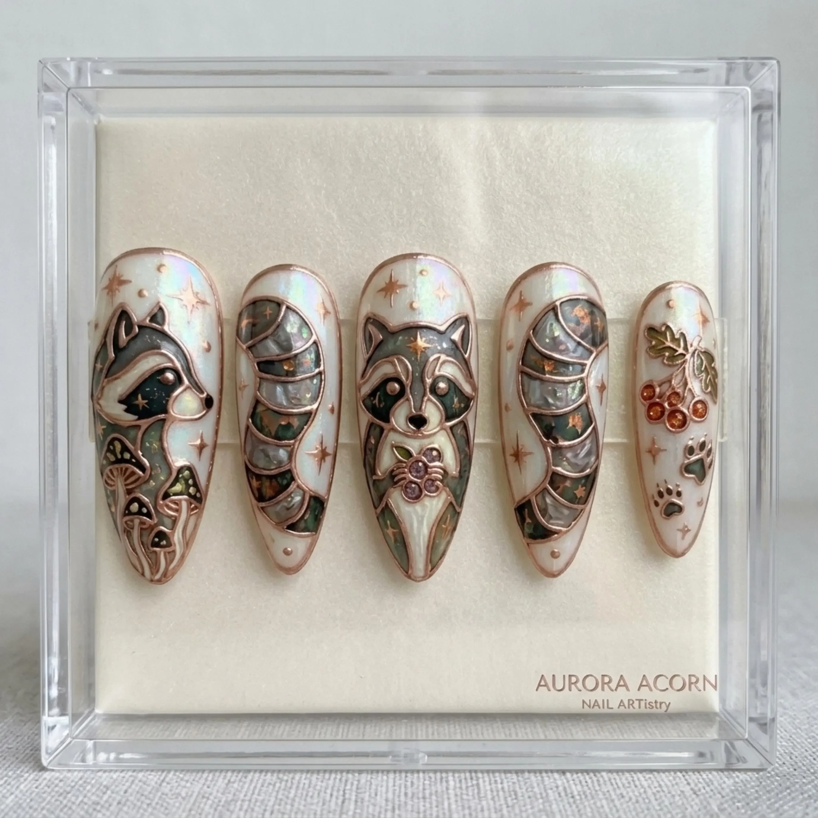 press on nails, custom press on nails, fake nails, Nails Art, stained glass nails, gold press on nails, 3d press on nails, luxury press on nails, handmade press on nails