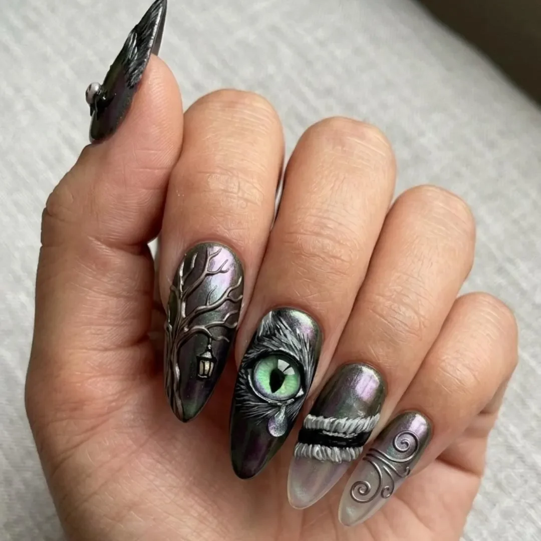 press on nails, custom press on nails, fake nails, Nails Art, stained glass nails, gold press on nails, 3d press on nails, luxury press on nails, handmade press on nails