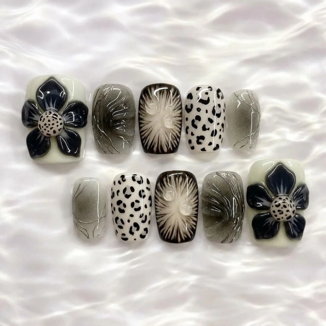 3D black flower, leopard print toenails, press on nails, custom press on nails, fake nails, Nails Art, stained glass nails, gold press on nails, 3d press on nails, luxury press on nails, handmade press on nails