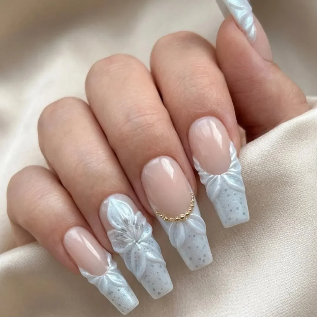 press on nails, custom press on nails, fake nails, Nails Art, stained glass nails, gold press on nails, 3d press on nails, luxury press on nails, handmade press on nails