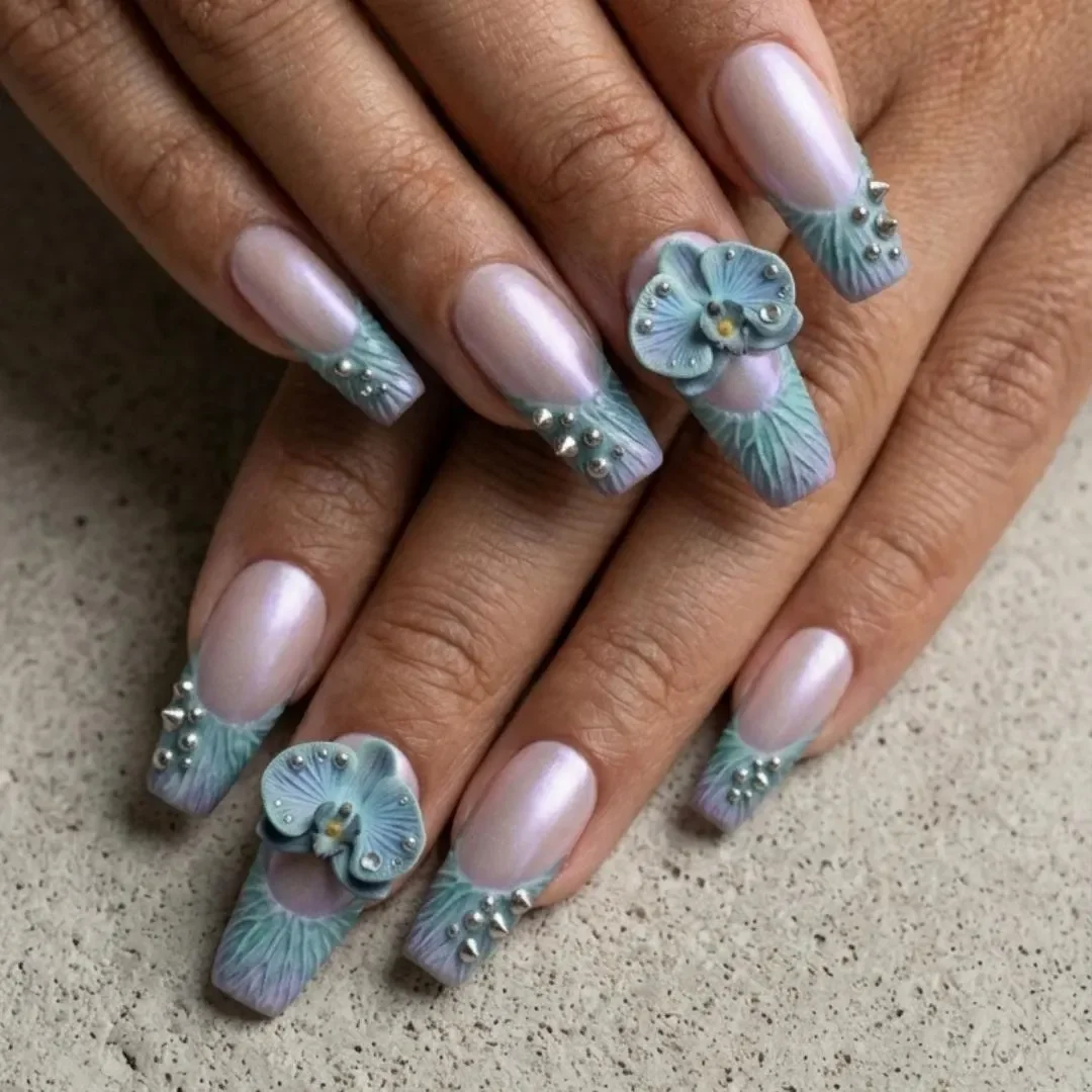 press on nails, custom press on nails, fake nails, Nails Art, stained glass nails, gold press on nails, 3d press on nails, luxury press on nails, handmade press on nails