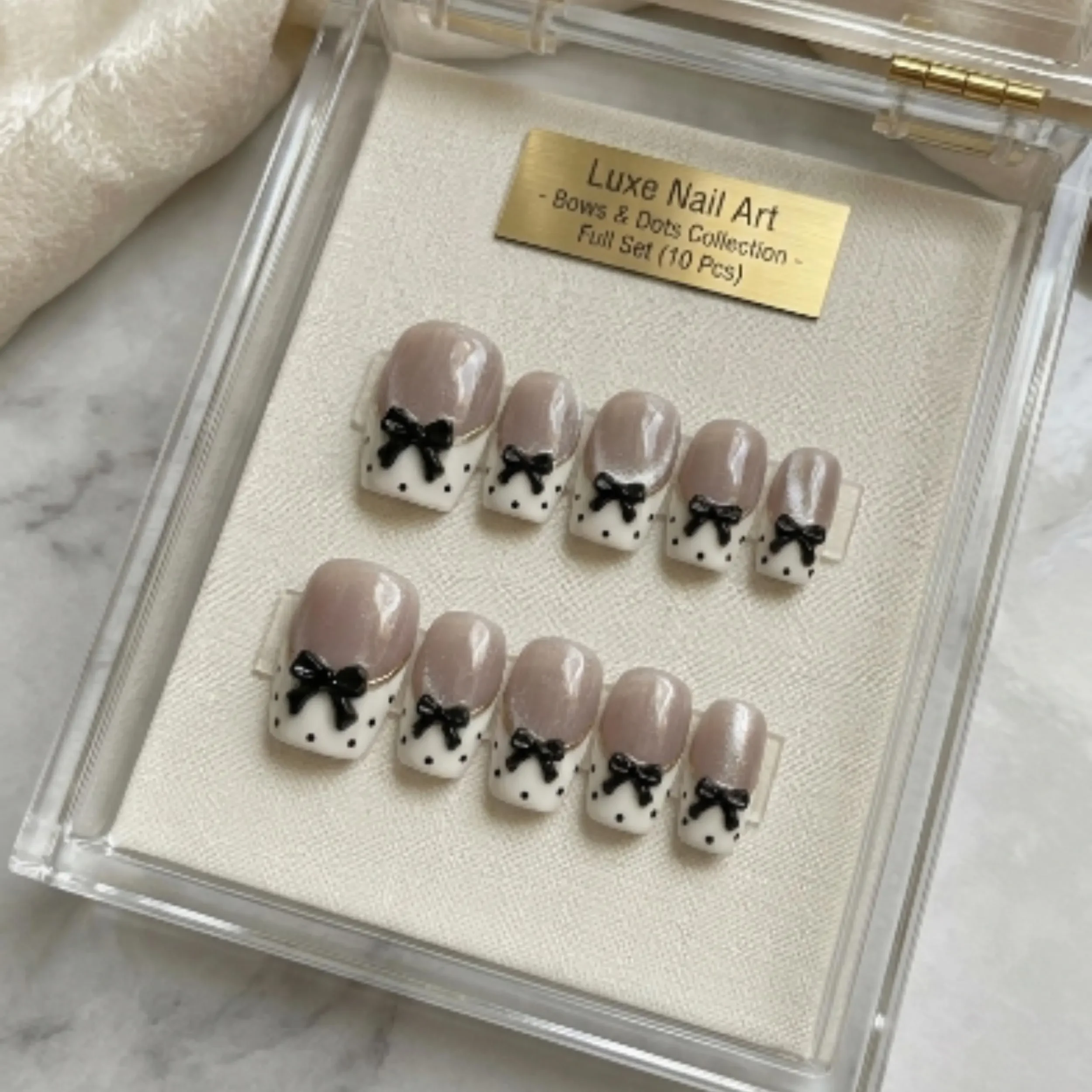 bow pedicure, 3D bow toe nails, press on nails, custom press on nails, fake nails, Nails Art, stained glass nails, gold press on nails, 3d press on nails, luxury press on nails, handmade press on nails