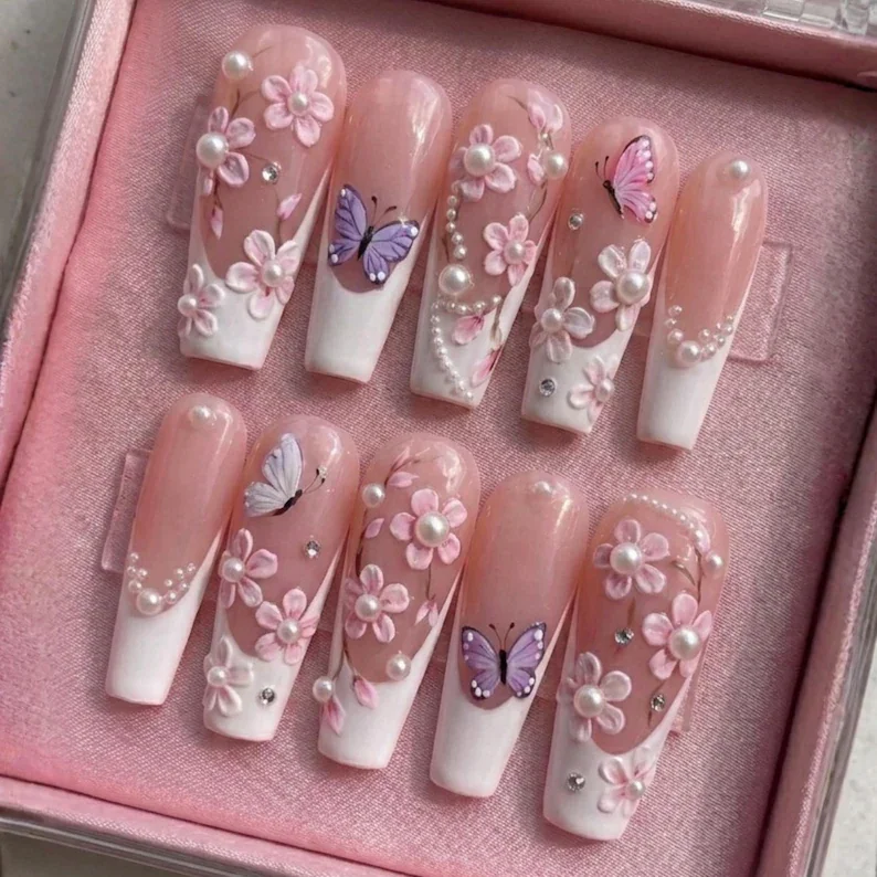 French tip nails, romantic coquette, press on nails, custom press on nails, fake nails, Nails Art, stained glass nails, gold press on nails, 3d press on nails, luxury press on nails, handmade press on nails