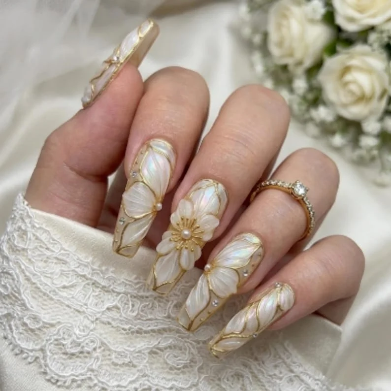 Pearl Wedding Nails, Floral Wedding, press on nails, custom press on nails, fake nails, Nails Art, stained glass nails, gold press on nails, 3d press on nails, luxury press on nails, handmade press on nails