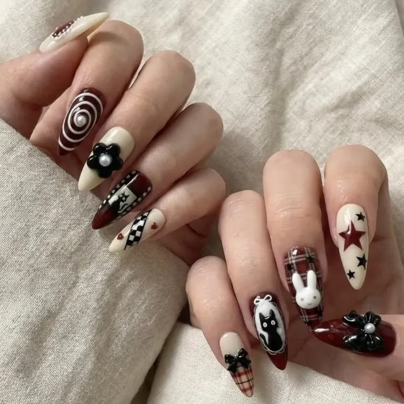 Dark Romance Nails, Press-On Nails, press on nails, custom press on nails, fake nails, Nails Art, stained glass nails, gold press on nails, 3d press on nails, luxury press on nails, handmade press on nails