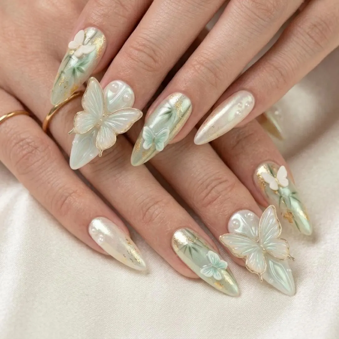 press on nails, custom press on nails, fake nails, Nails Art, stained glass nails, gold press on nails, 3d press on nails, luxury press on nails, handmade press on nails