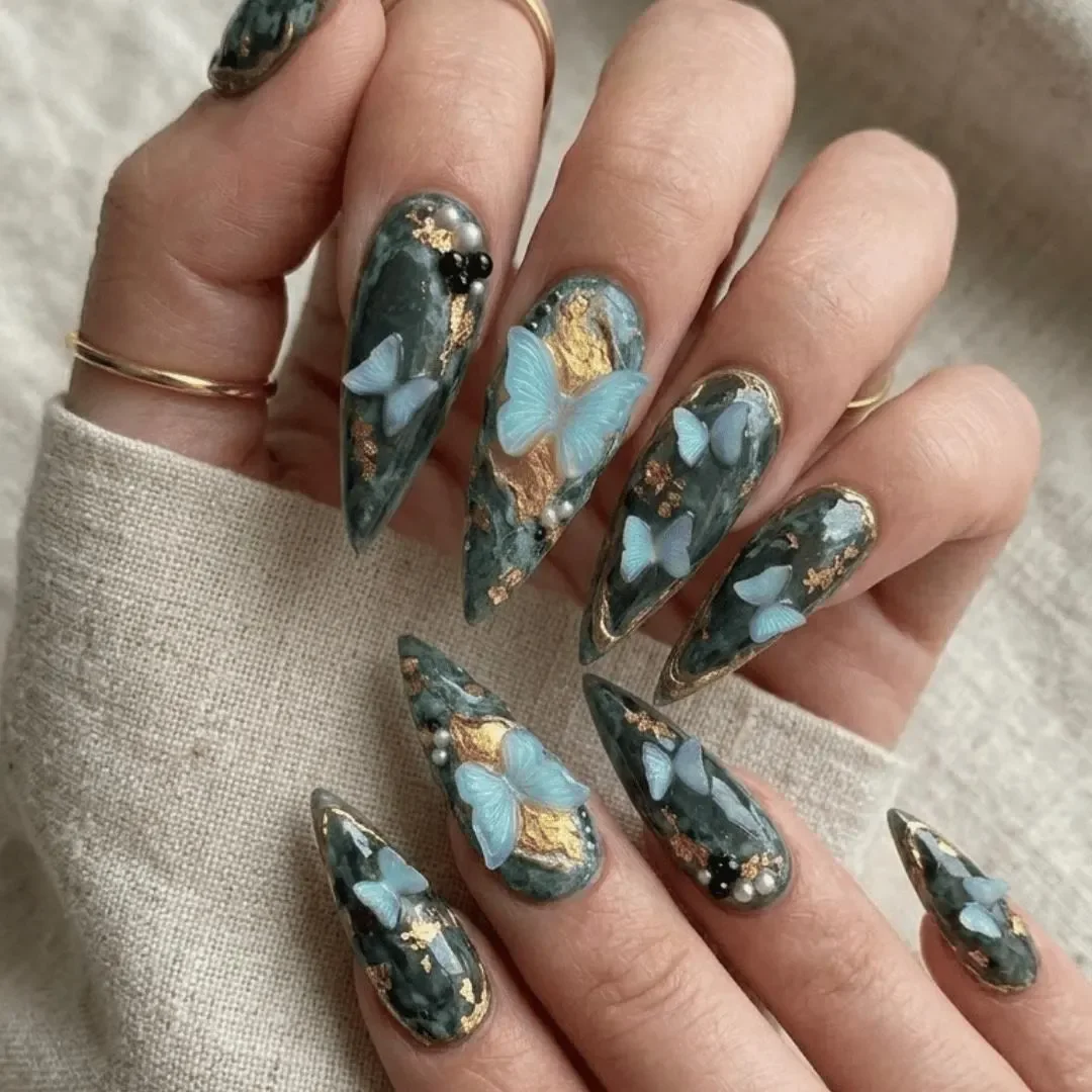 press on nails, custom press on nails, fake nails, Nails Art, stained glass nails, gold press on nails, 3d press on nails, luxury press on nails, handmade press on nails