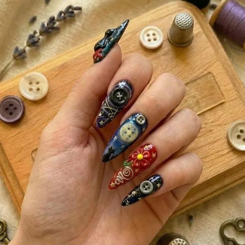 3D nail design, black cat manicure, press on nails, custom press on nails, fake nails, Nails Art, stained glass nails, gold press on nails, 3d press on nails, luxury press on nails, handmade press on nails