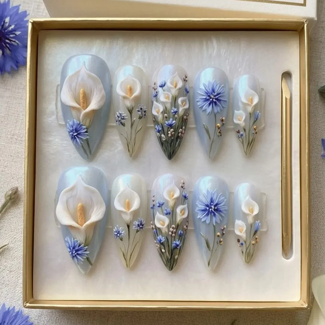 press on nails, custom press on nails, fake nails, Nails Art, stained glass nails, gold press on nails, 3d press on nails, luxury press on nails, handmade press on nails