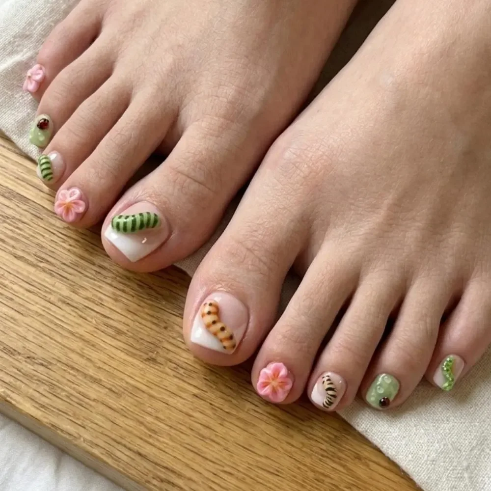 Whimsical Nature, Forest Insects, press on nails, custom press on nails, fake nails, Nails Art, stained glass nails, gold press on nails, 3d press on nails, luxury press on nails, handmade press on nails