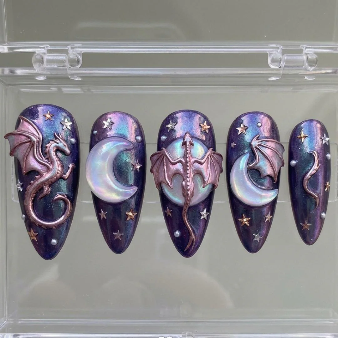 press on nails, custom press on nails, fake nails, Nails Art, stained glass nails, gold press on nails, 3d press on nails, luxury press on nails, handmade press on nails