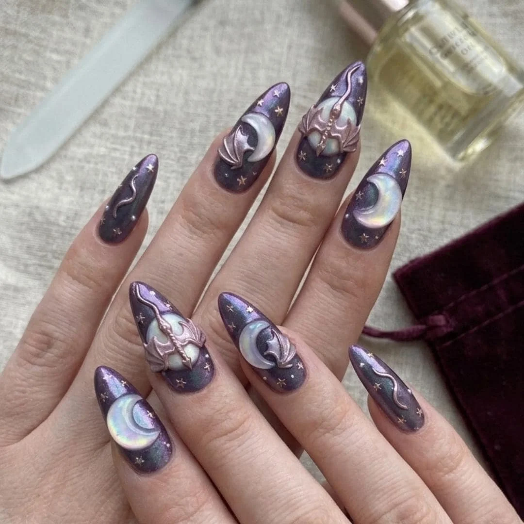 press on nails, custom press on nails, fake nails, Nails Art, stained glass nails, gold press on nails, 3d press on nails, luxury press on nails, handmade press on nails
