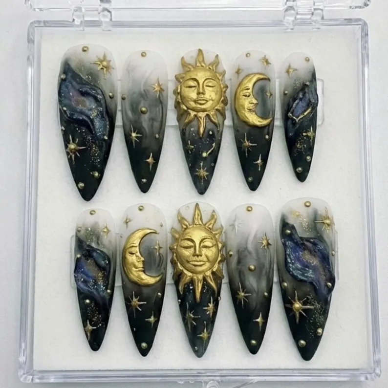 press on nails, custom press on nails, fake nails, Nails Art, stained glass nails, gold press on nails, 3d press on nails, luxury press on nails, handmade press on nails