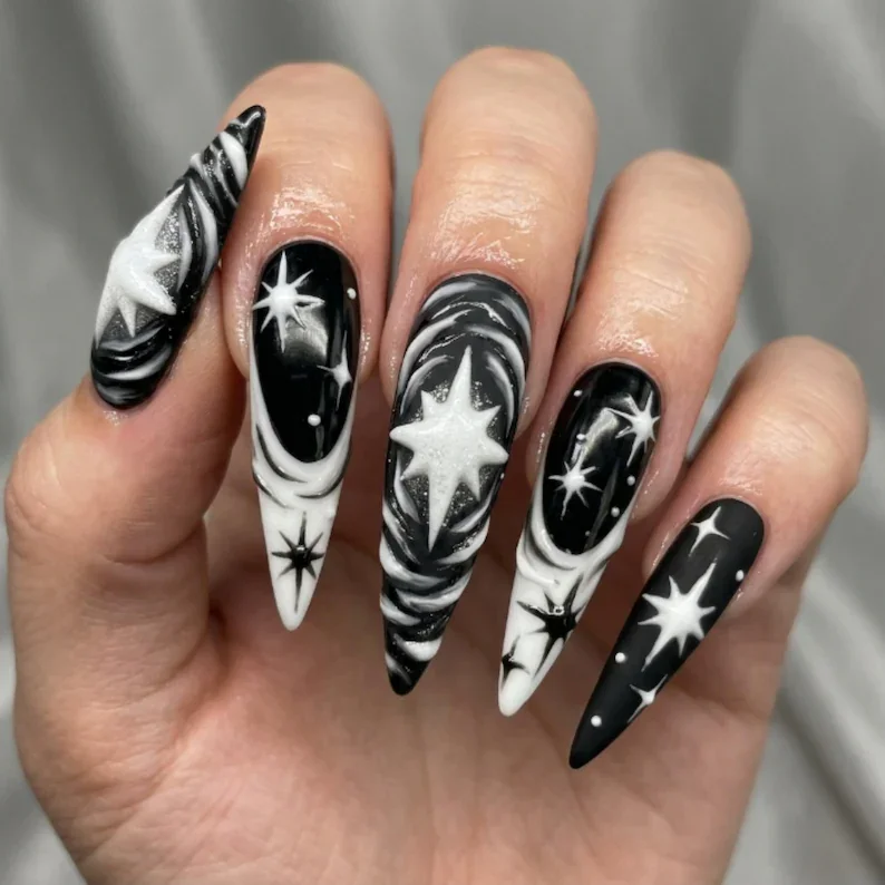 press on nails, custom press on nails, fake nails, Nails Art, stained glass nails, gold press on nails, 3d press on nails, luxury press on nails, handmade press on nails