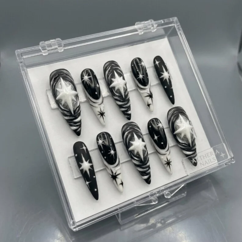 press on nails, custom press on nails, fake nails, Nails Art, stained glass nails, gold press on nails, 3d press on nails, luxury press on nails, handmade press on nails