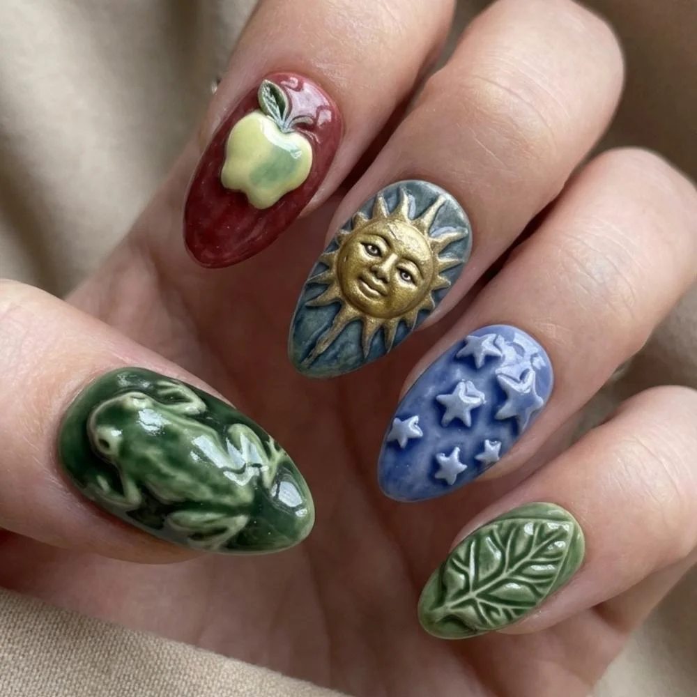 press on nails, custom press on nails, fake nails, Nails Art, stained glass nails, gold press on nails, 3d press on nails, luxury press on nails, handmade press on nails