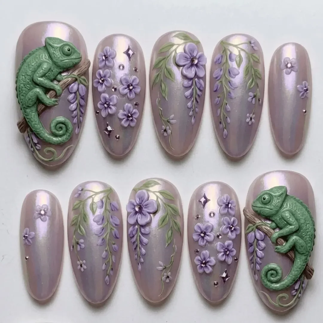 press on nails, custom press on nails, fake nails, Nails Art, stained glass nails, gold press on nails, 3d press on nails, luxury press on nails, handmade press on nails