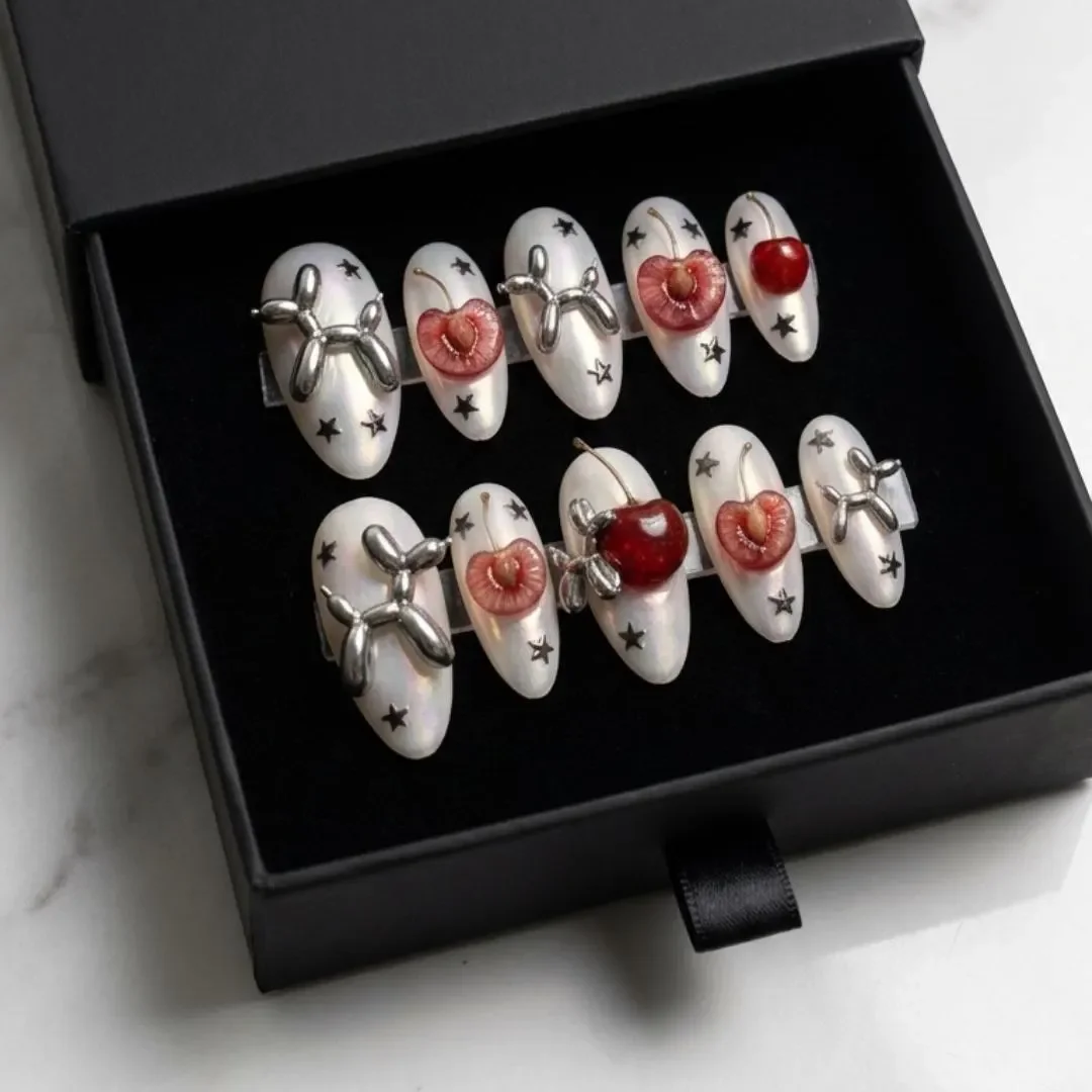 press on nails, custom press on nails, fake nails, Nails Art, stained glass nails, gold press on nails, 3d press on nails, luxury press on nails, handmade press on nails